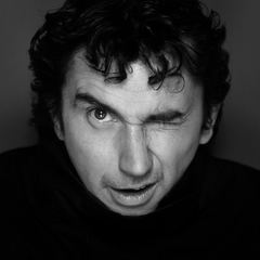 Phil Daniels